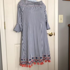 Cabana Life dress. Size Large. Off the shoulder.
